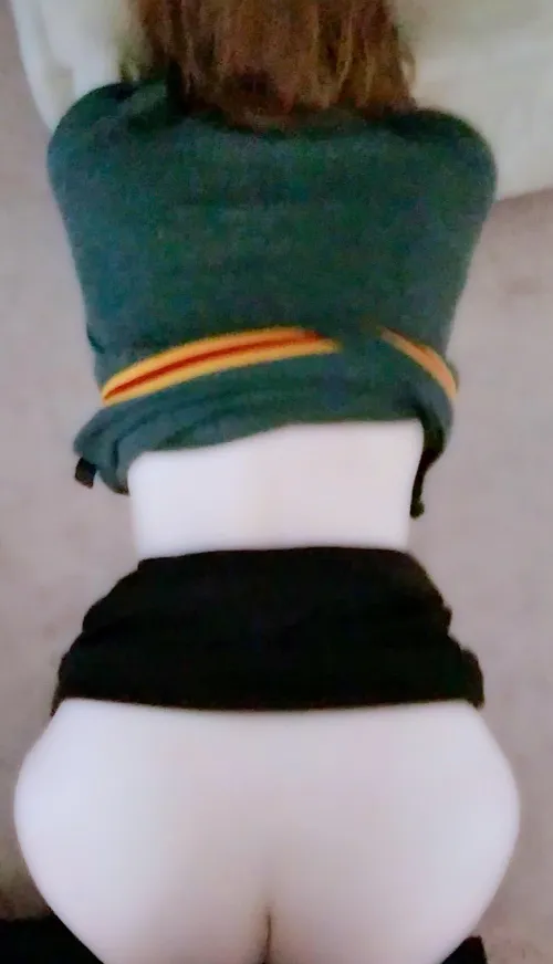 Oops I forgot to wear panties..