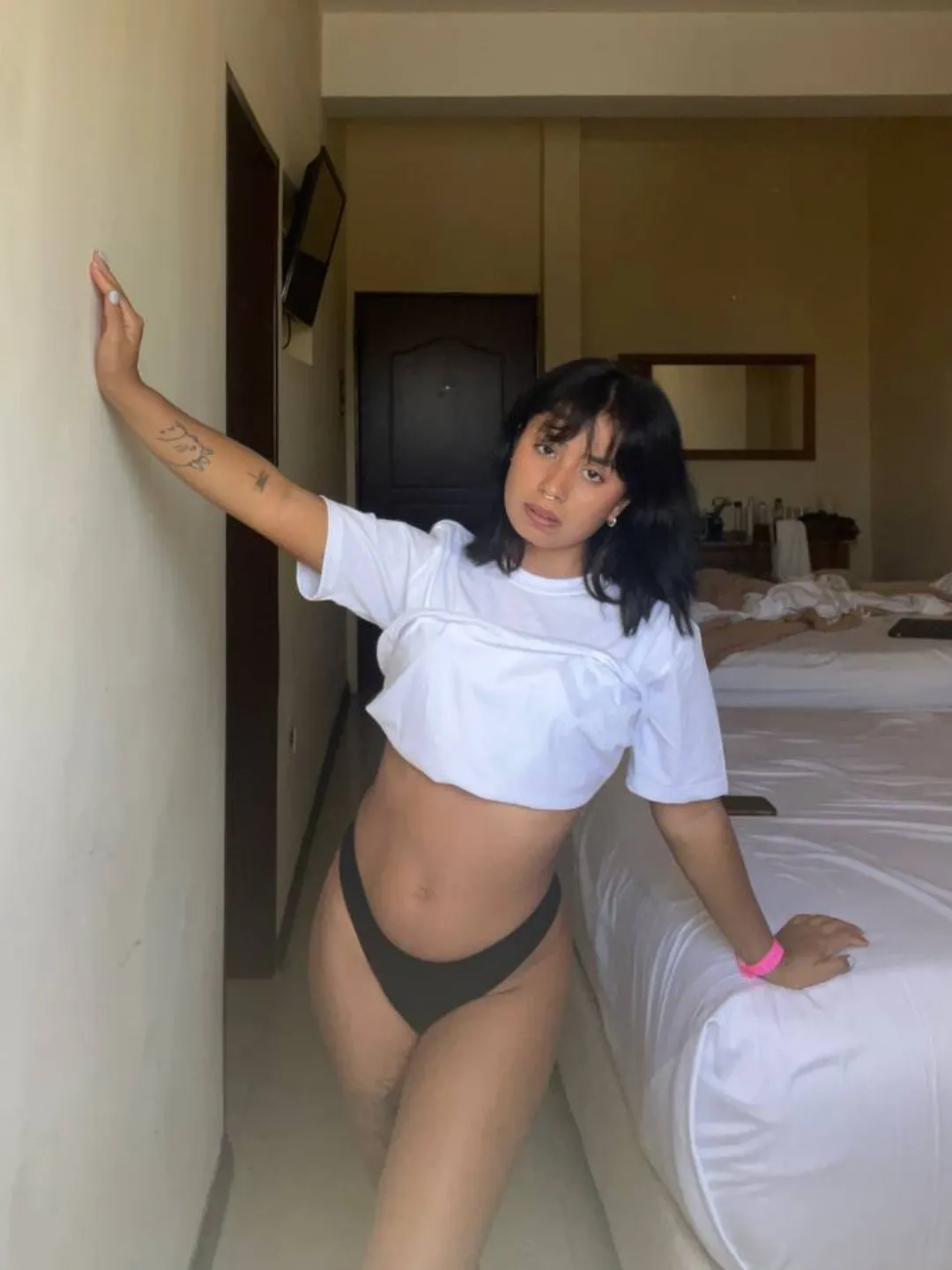 [selling] [verify] available for [sext] [cam] [custom] [premade] [pee] [period content]