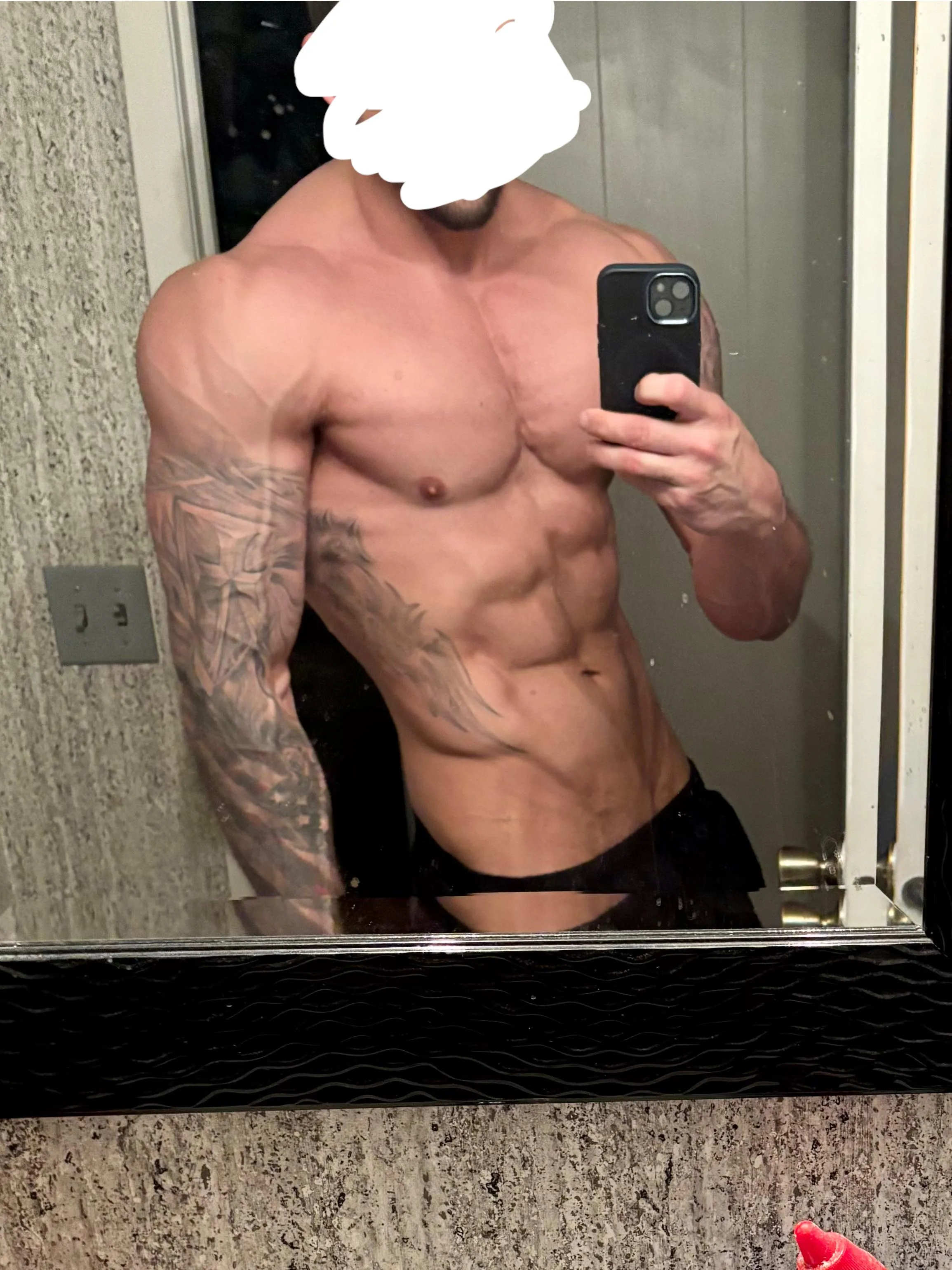 (35) daddy of two just working