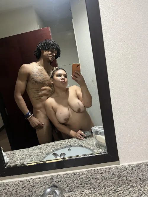 Anybody wanna watch ?? 👀👀