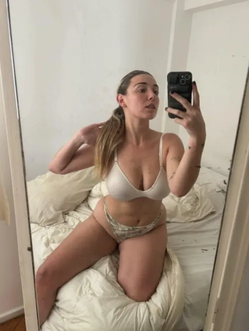 Ce corps est digne d'une race, n'est-ce pas ?