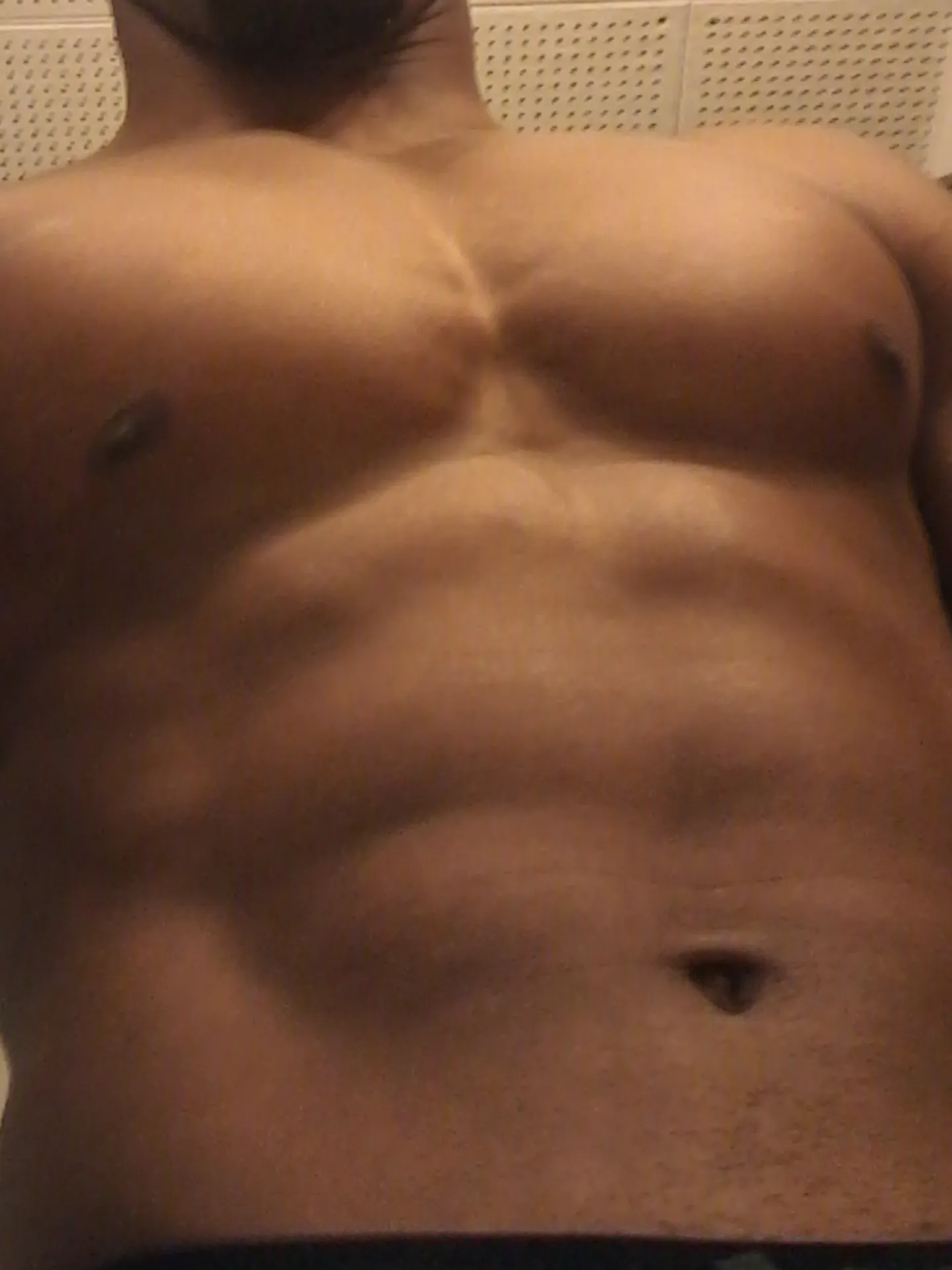 Clean Cut Classy BBC Bull looking to play with single ladies hot wives and select straight couples