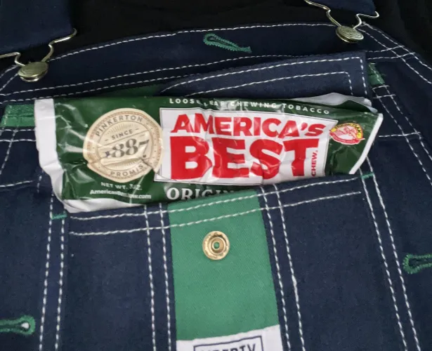 Found the best use for the front pocket on overalls