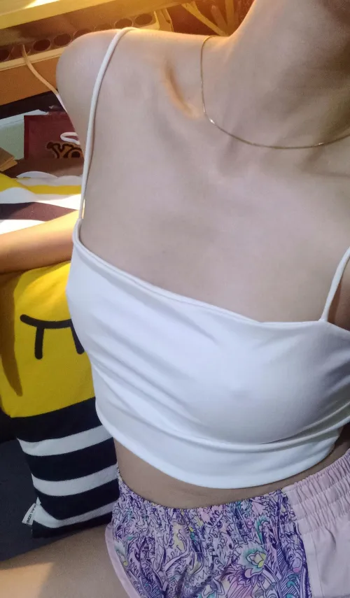 I don't understand why some posts here get deleted even without violating any rule 🤷‍♀️