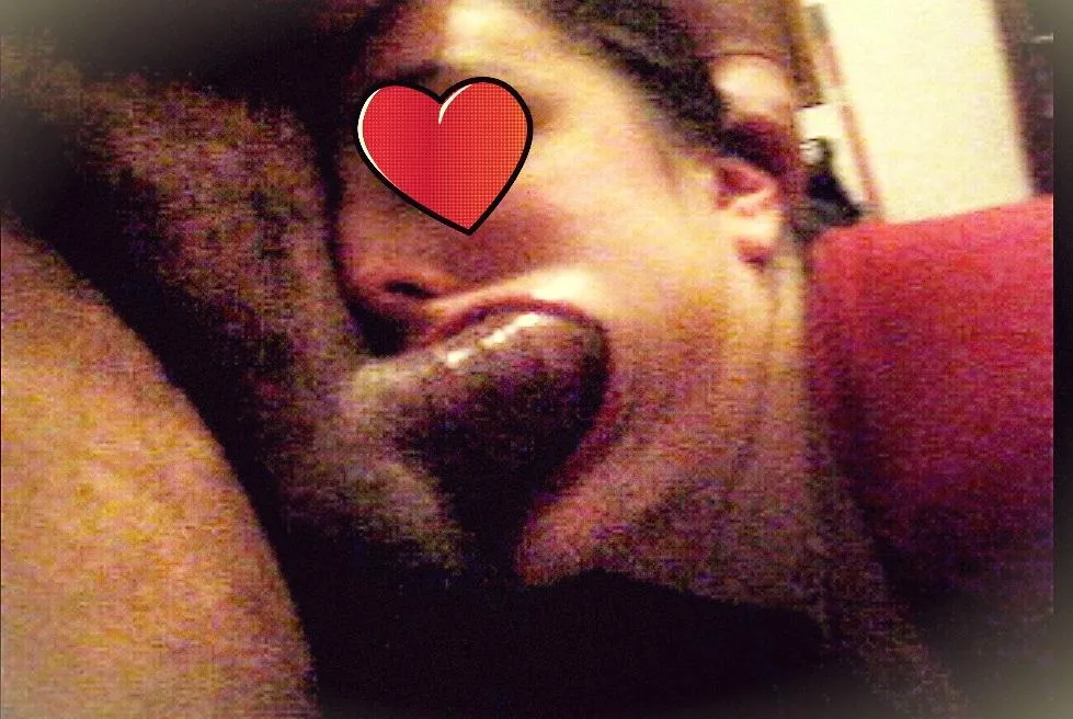 Mouth full by little dick