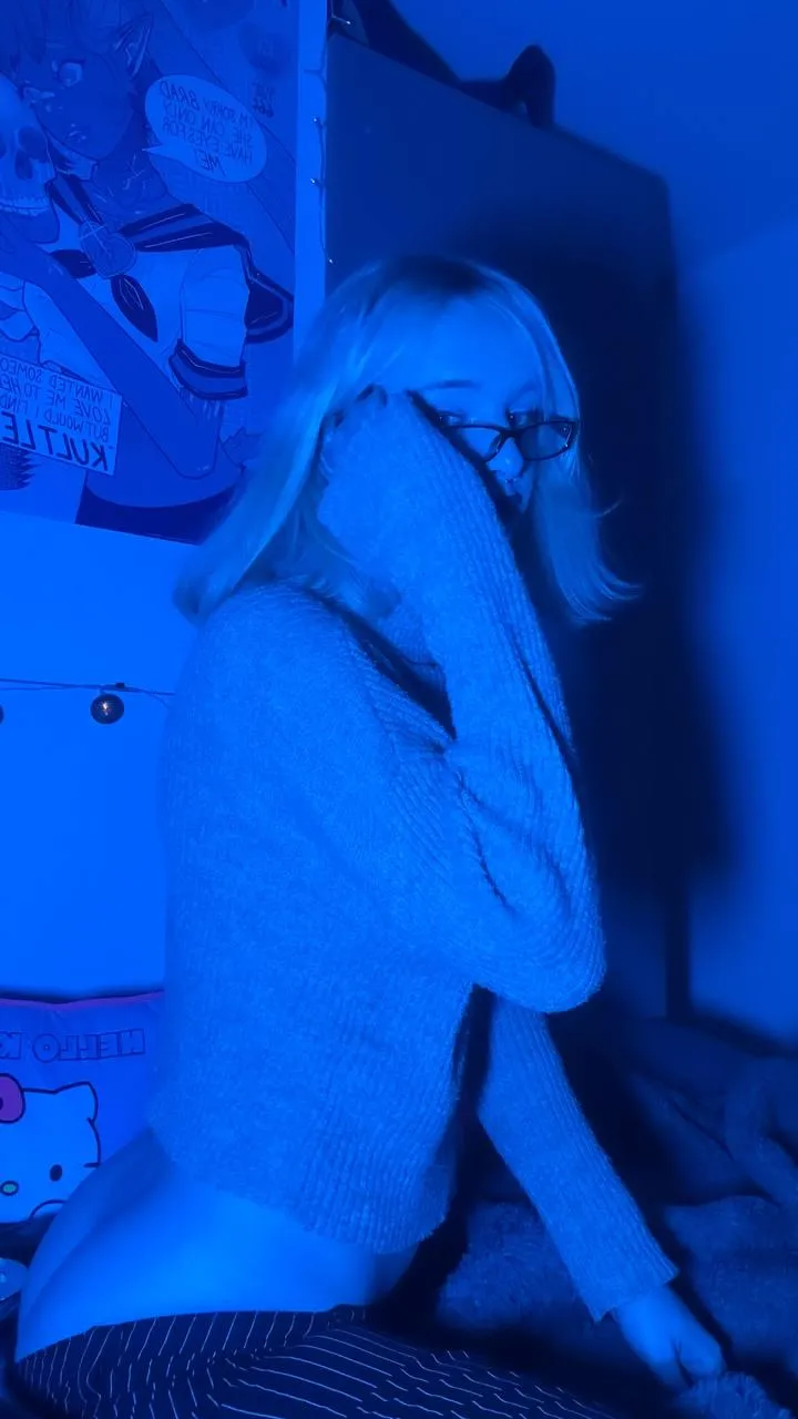 We could take turns giving backshots