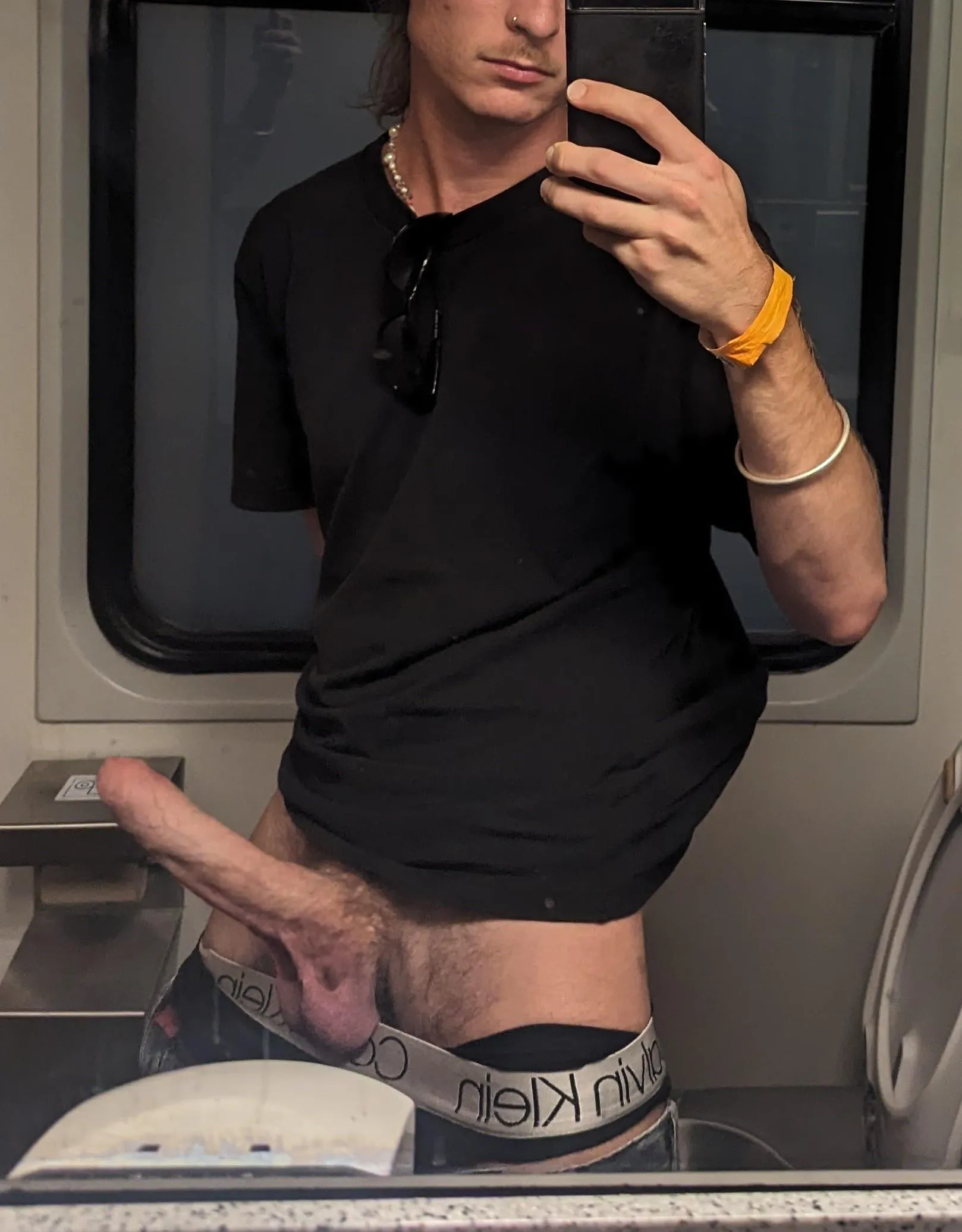 I'm in carriage 4 :0