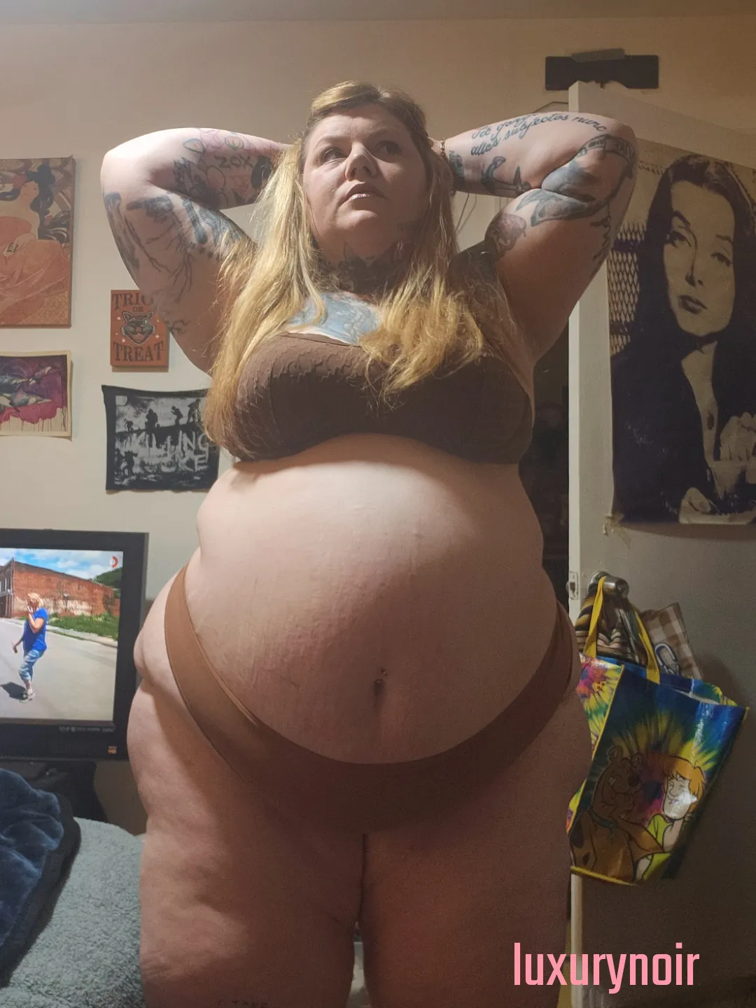 more actual fatties on this sub please!!