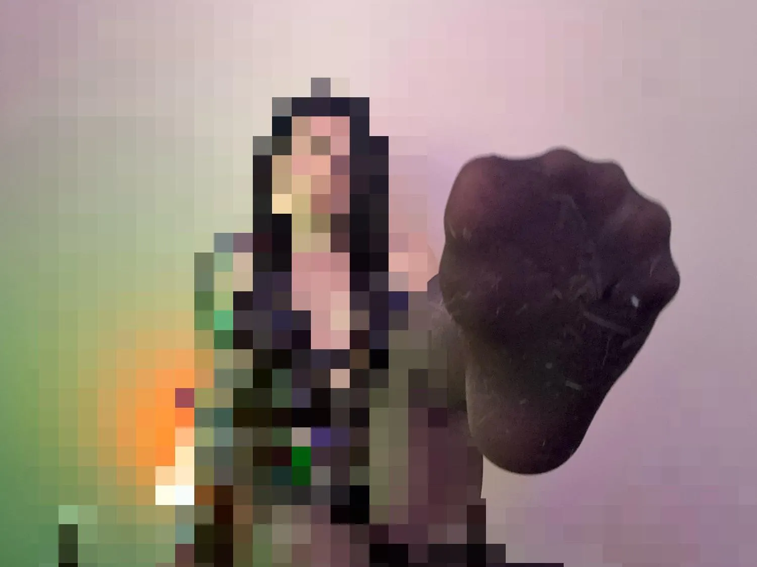 Nylons make you lose yourself