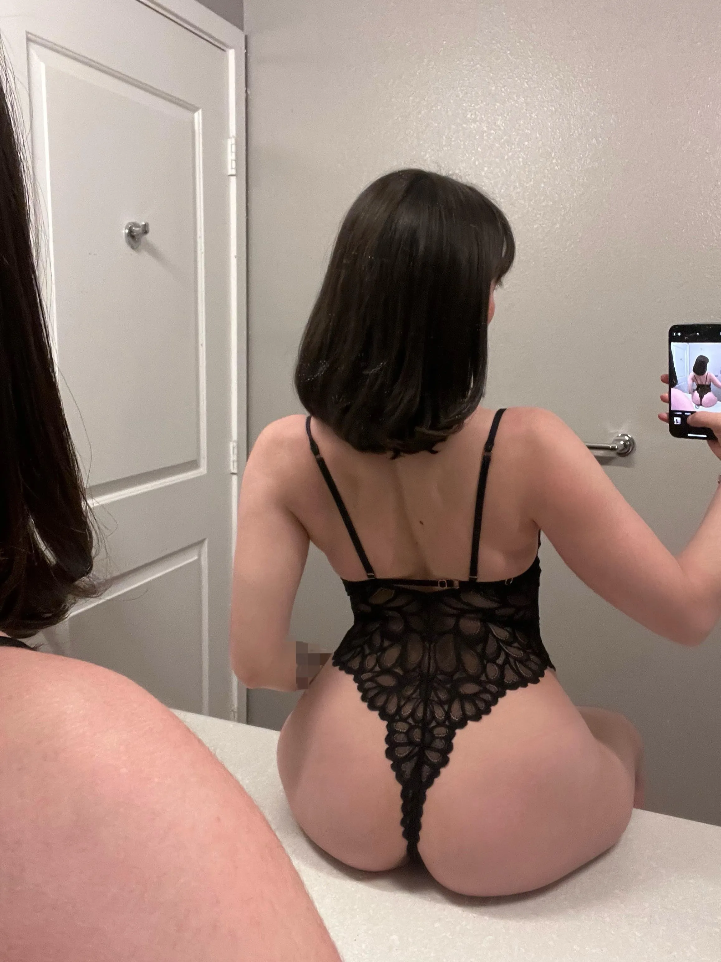 perfect angel girl who’s going to ruin you financially and turn you into the biggest perv 🫶💦