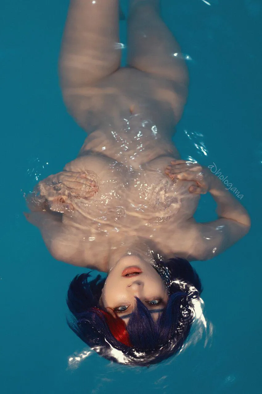 Ryuko Matoi by Hologana