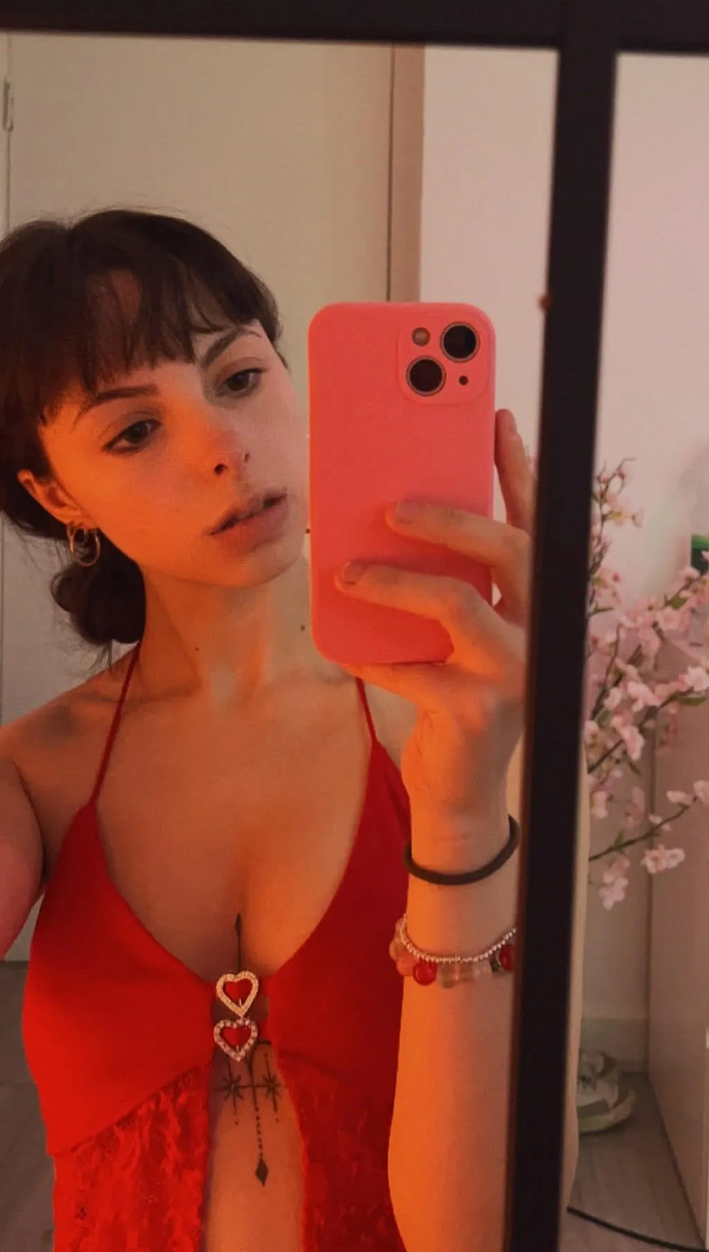 Soft look , bold attitude… you know you love it