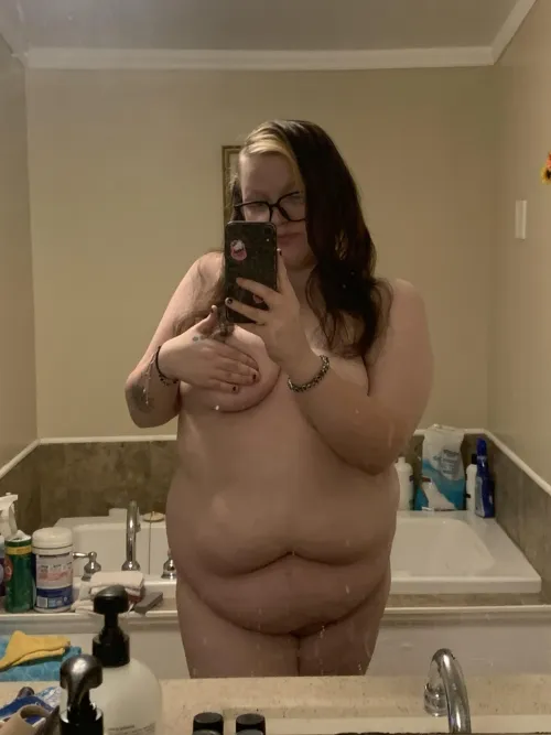 whole lot to grope 🥰🥰