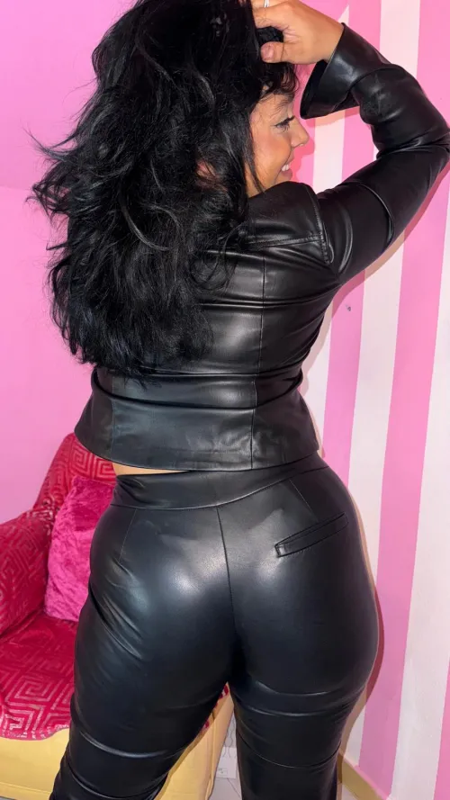 Yeah, I am married, but that does not stop me from being a total tease.