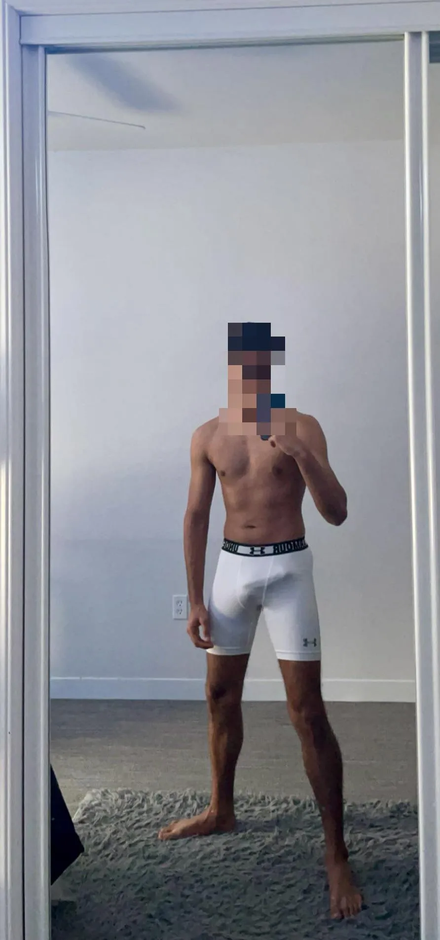 23 - roommate let me borrow his room mirror