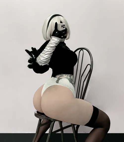 2B by @lilianapaws