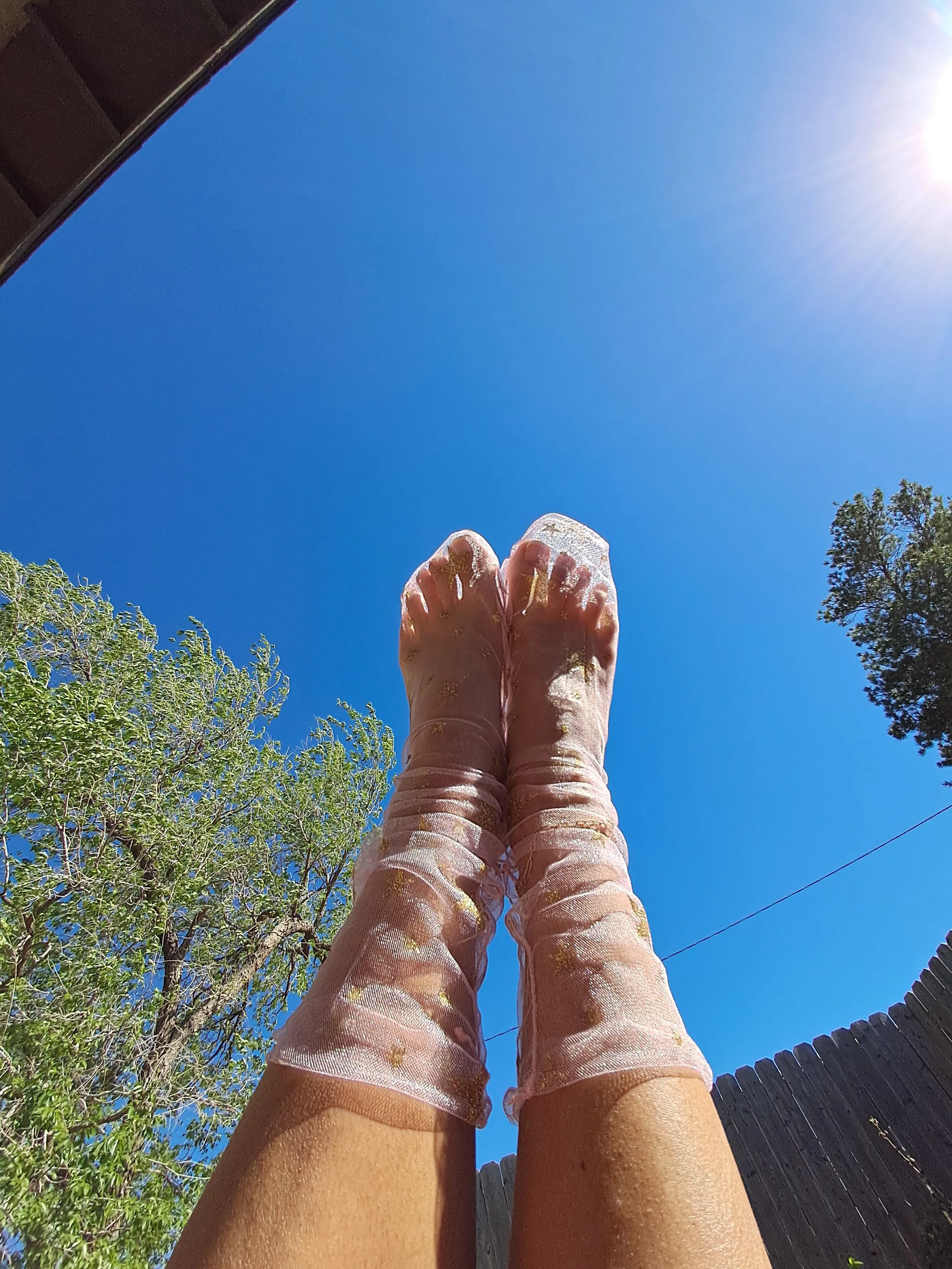 All 3 here - feet, toes and sox