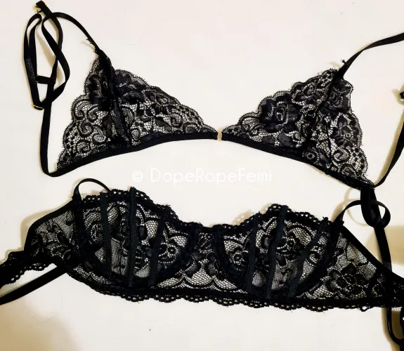 I always struggle with deciding: both floral lace, but so different in style