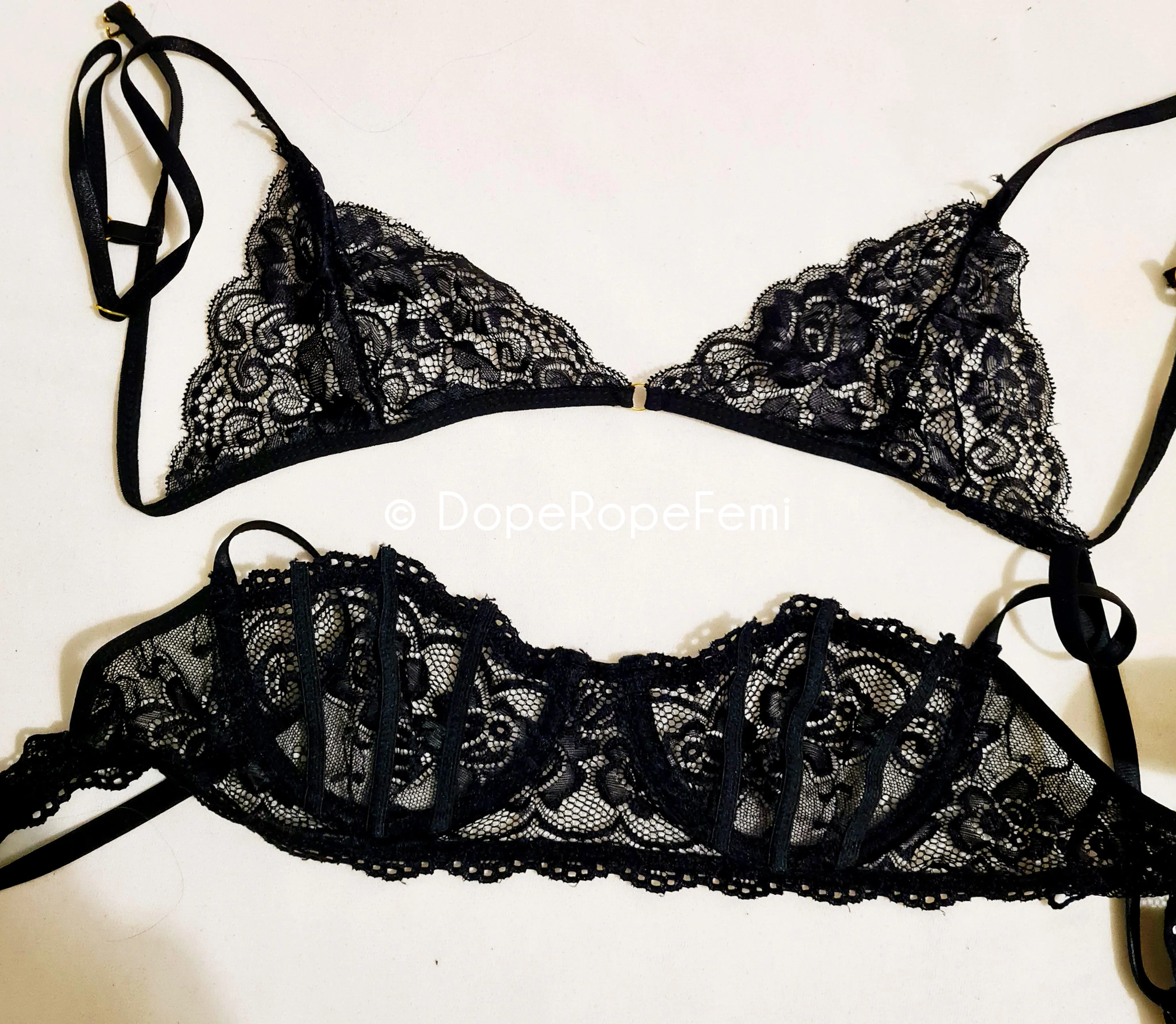 I always struggle with deciding: both floral lace, but so different in style