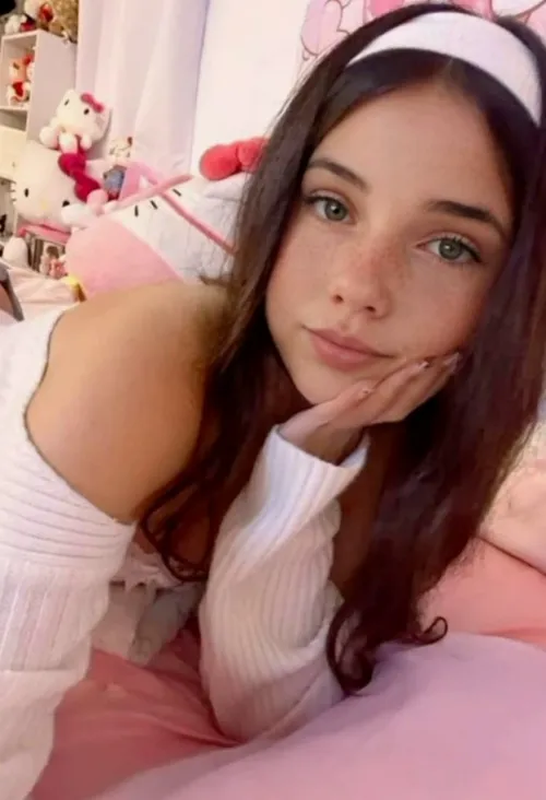 I hope you don't mind that I just turned 18 😘