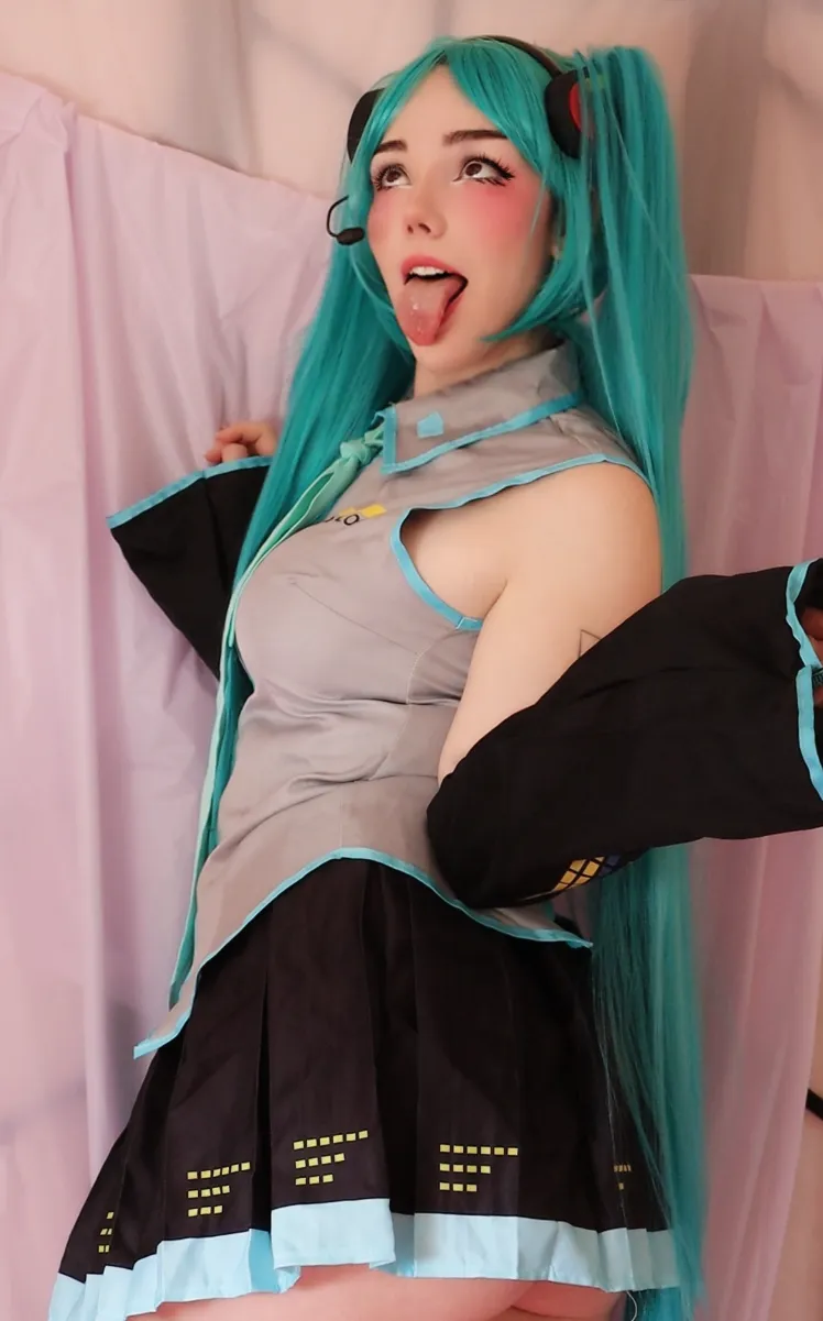 Miku Ahegao :3 x