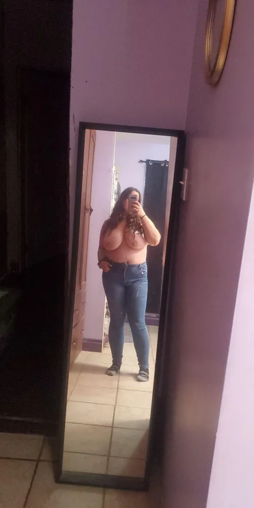 195lbs 5'2 26 year old wife 😍🥰