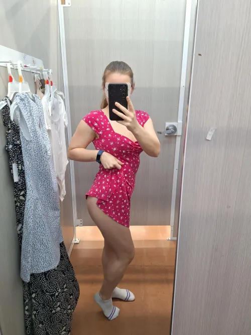 Do this look good in this dress