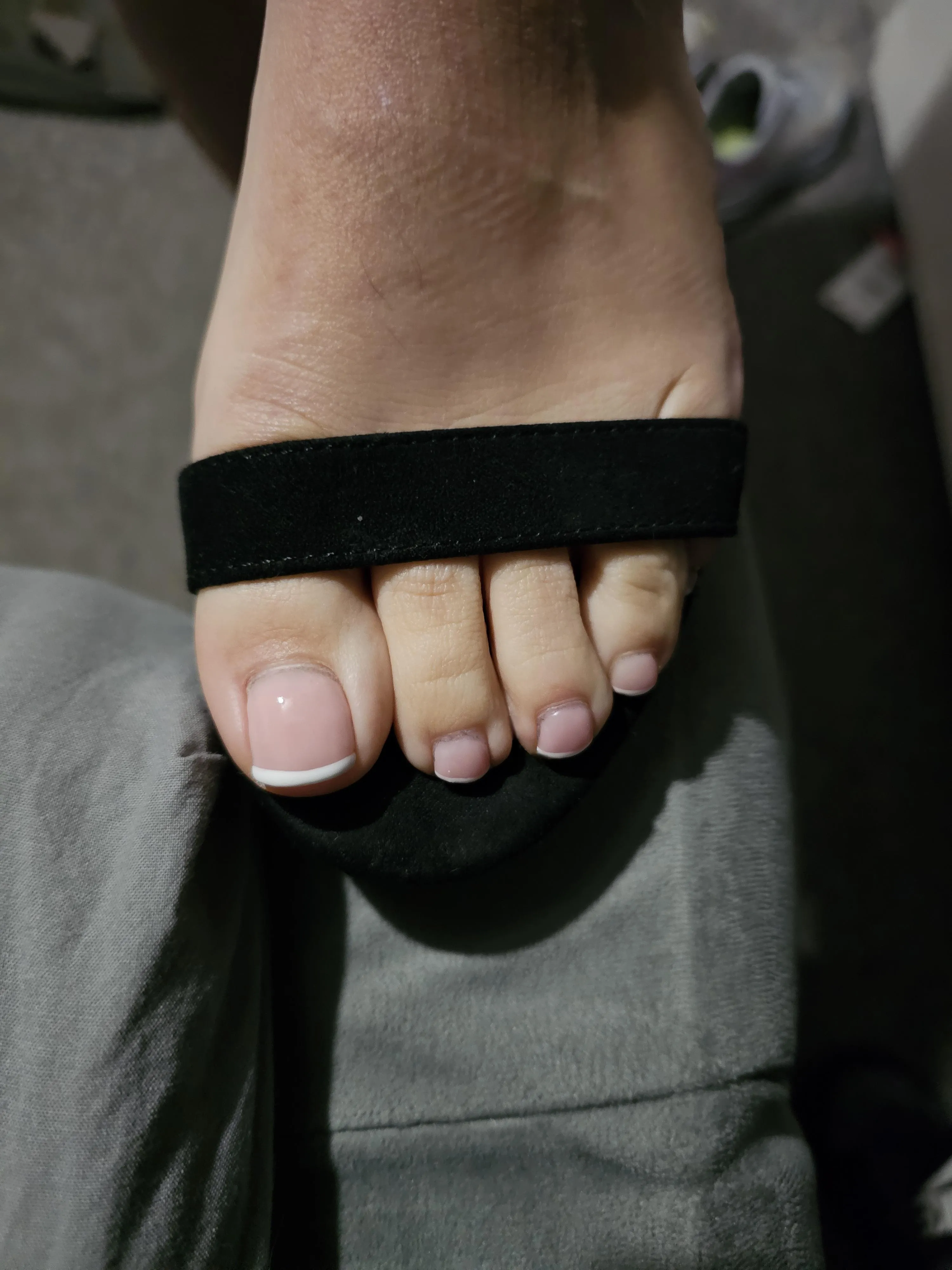 Fresh pedi. Do you like ?