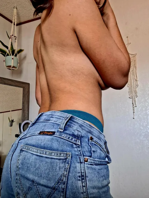 Have you ever met a hard working Asian cowgirl?