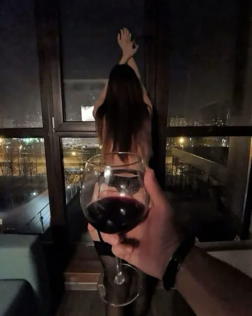 Looking for bull big tool foreigner for my girlfriend