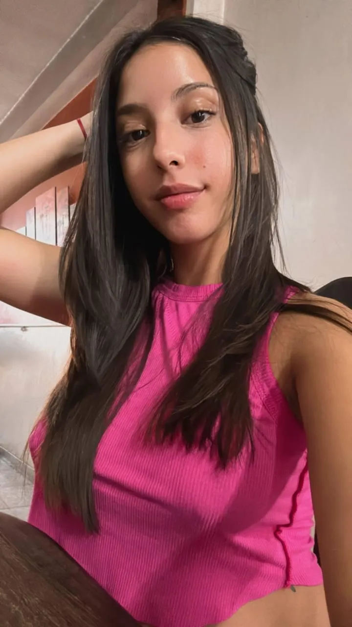 Outfit of the day, no bra of course