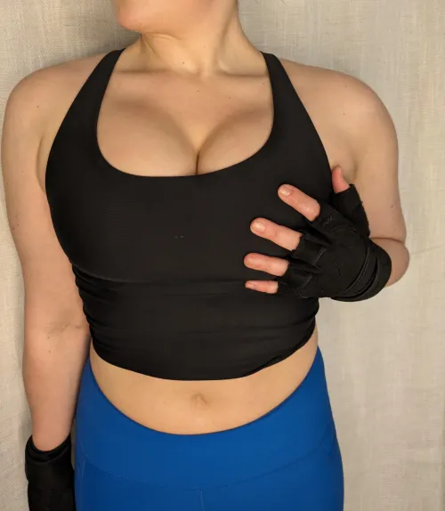 Sweating and flexing in my most powerful pose. Another day kicking ass. XOXO Katie