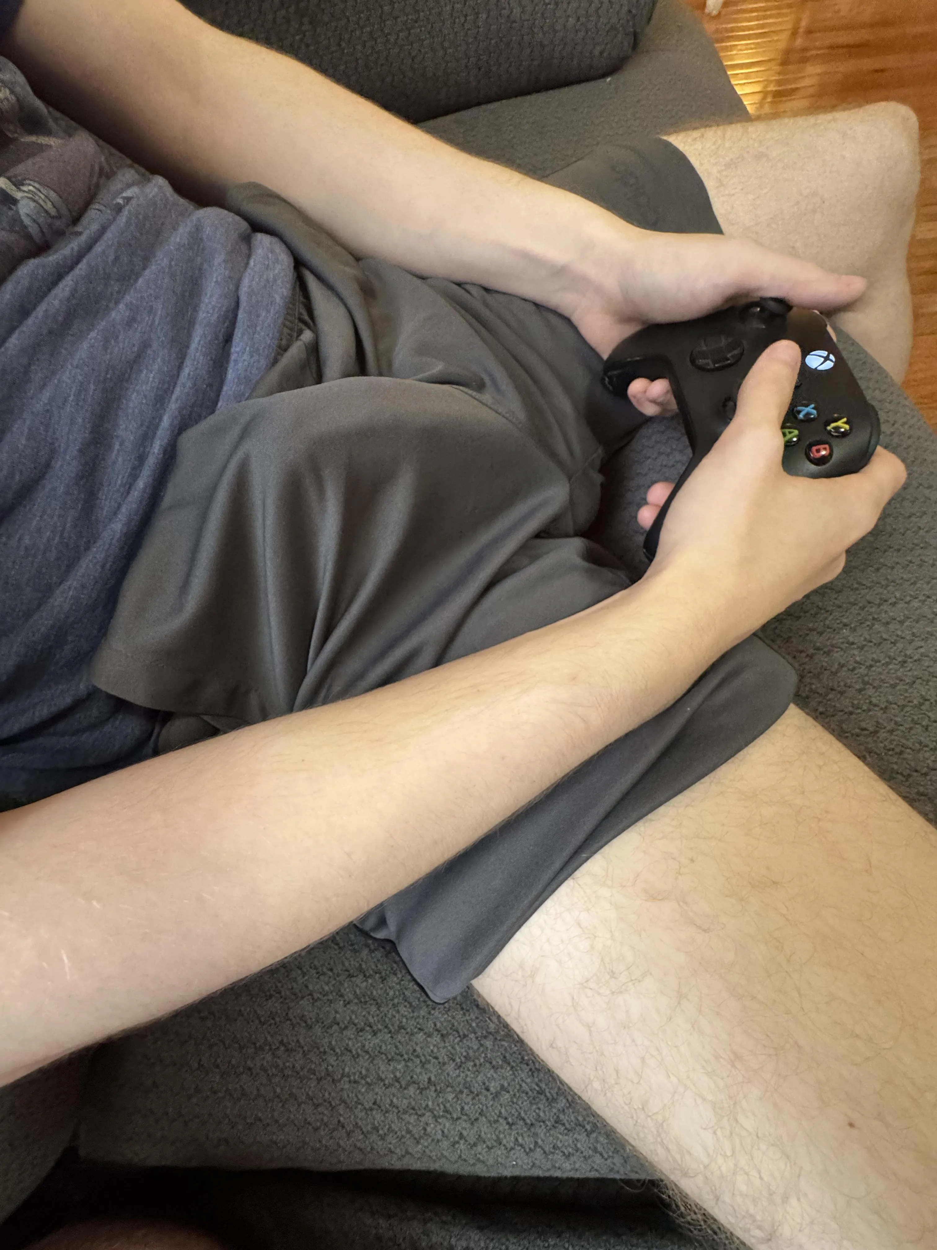 Would you take it out and suck it for me while I play? 😅