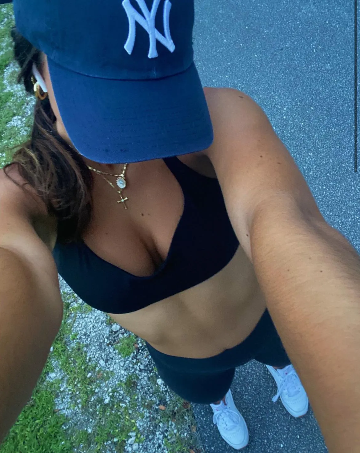 20 [F4M] # Boca Raton, Florida - I want a bbc to give me some beautiful mixed babies🥺