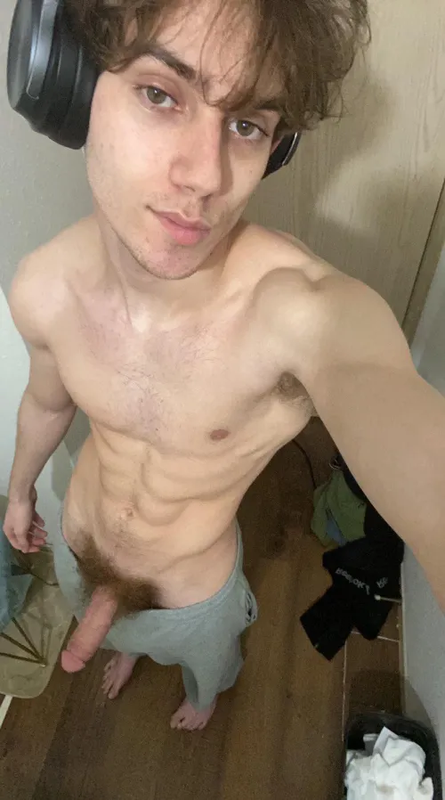 (21 straight) First time showing off like this…