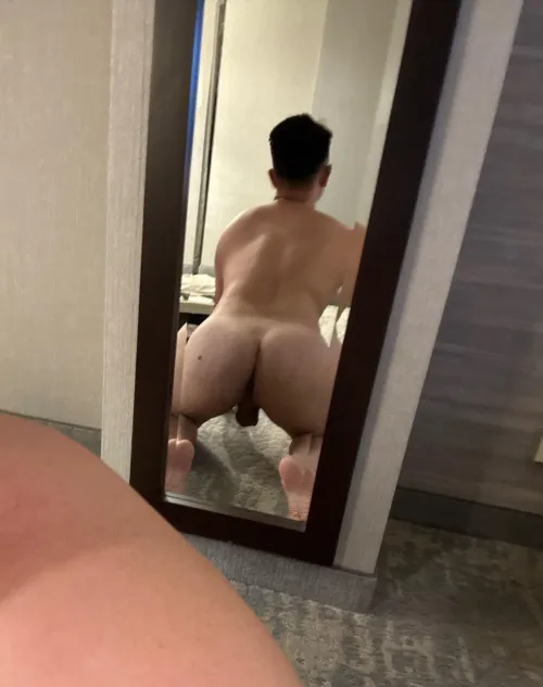 33 Cali bttm here 👀 sc: WOWOCALIF