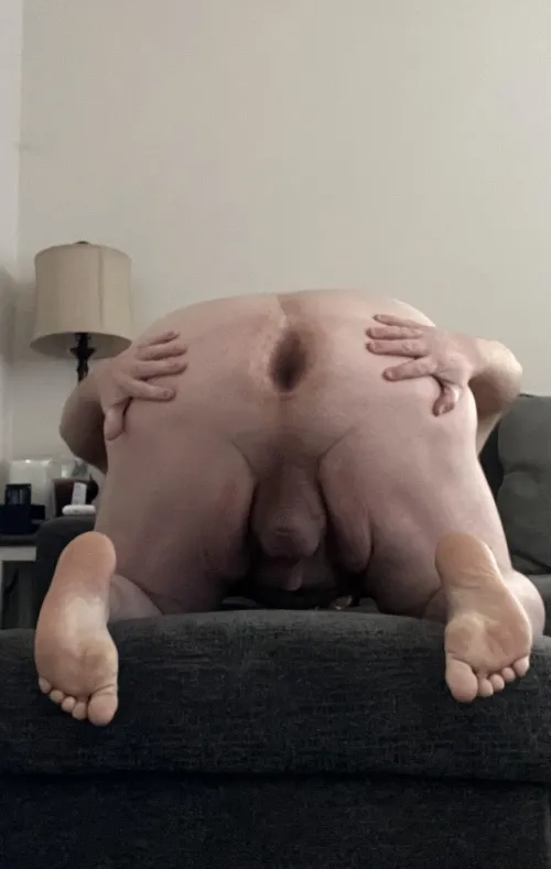 Anyone need a thick ass and a tight hole to fuck?