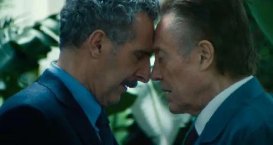 Hi, i’m gay actor Christopher Walken