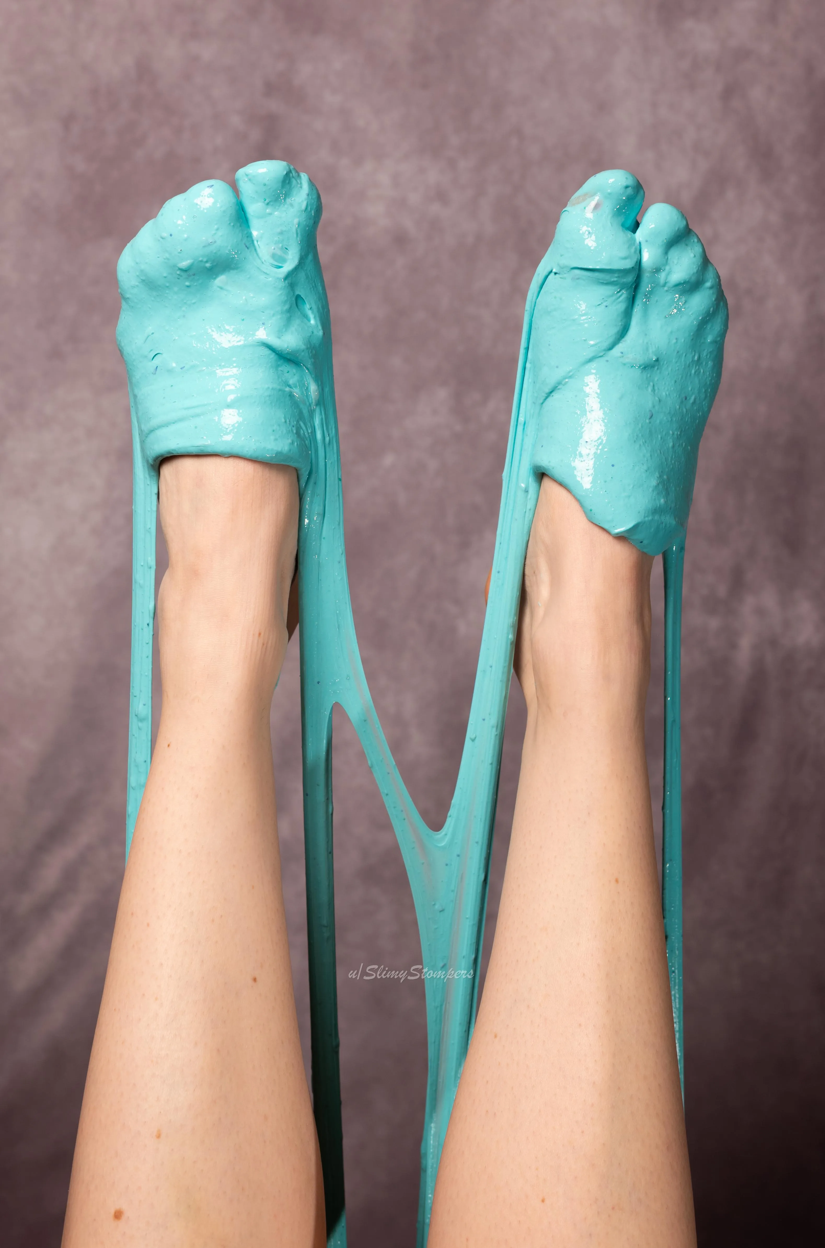 I love the way the slime covers each toe [OC]