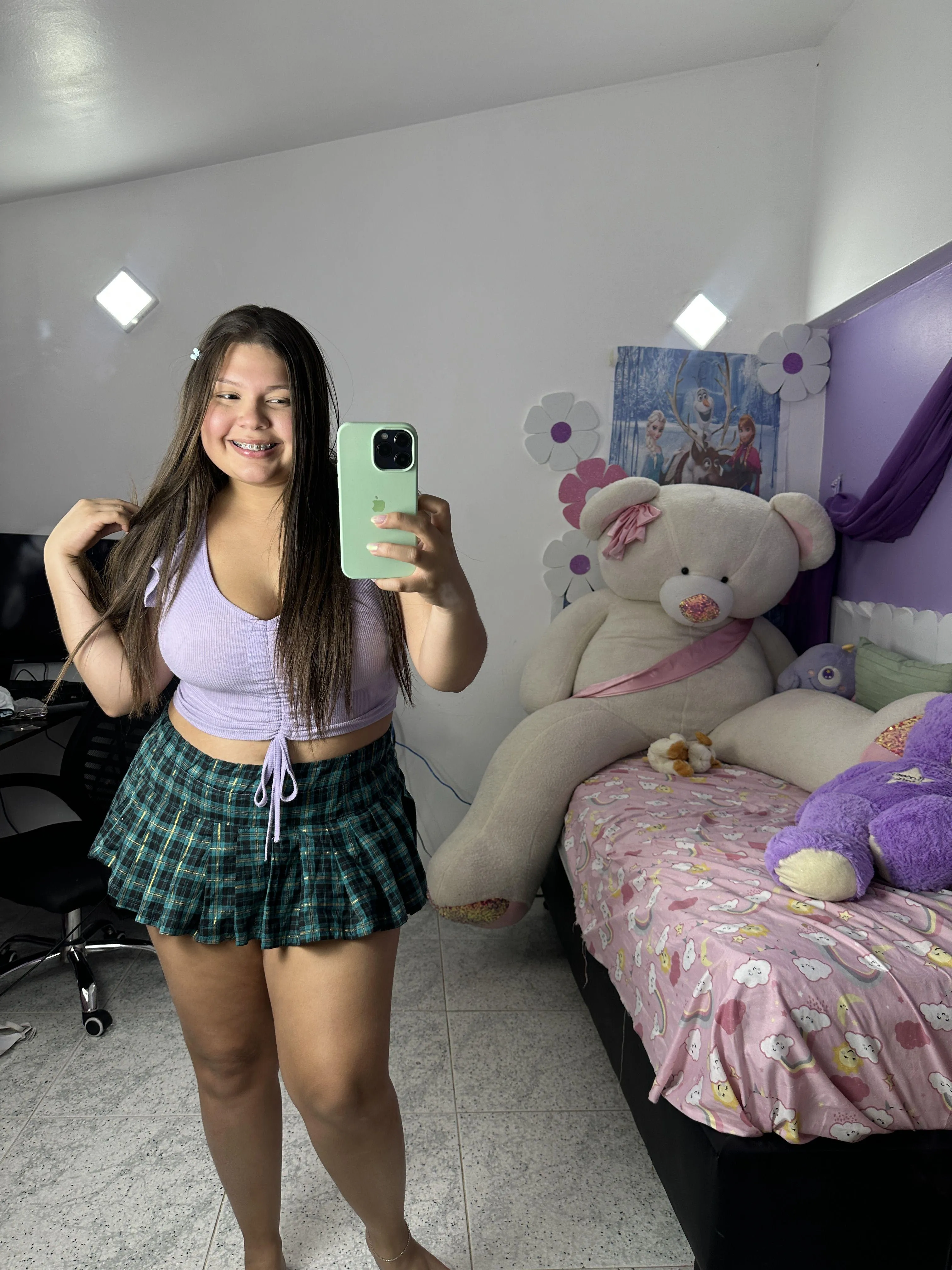 mirror selfie before i start my day!