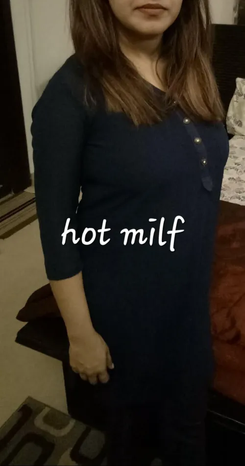 Sexy milf wife