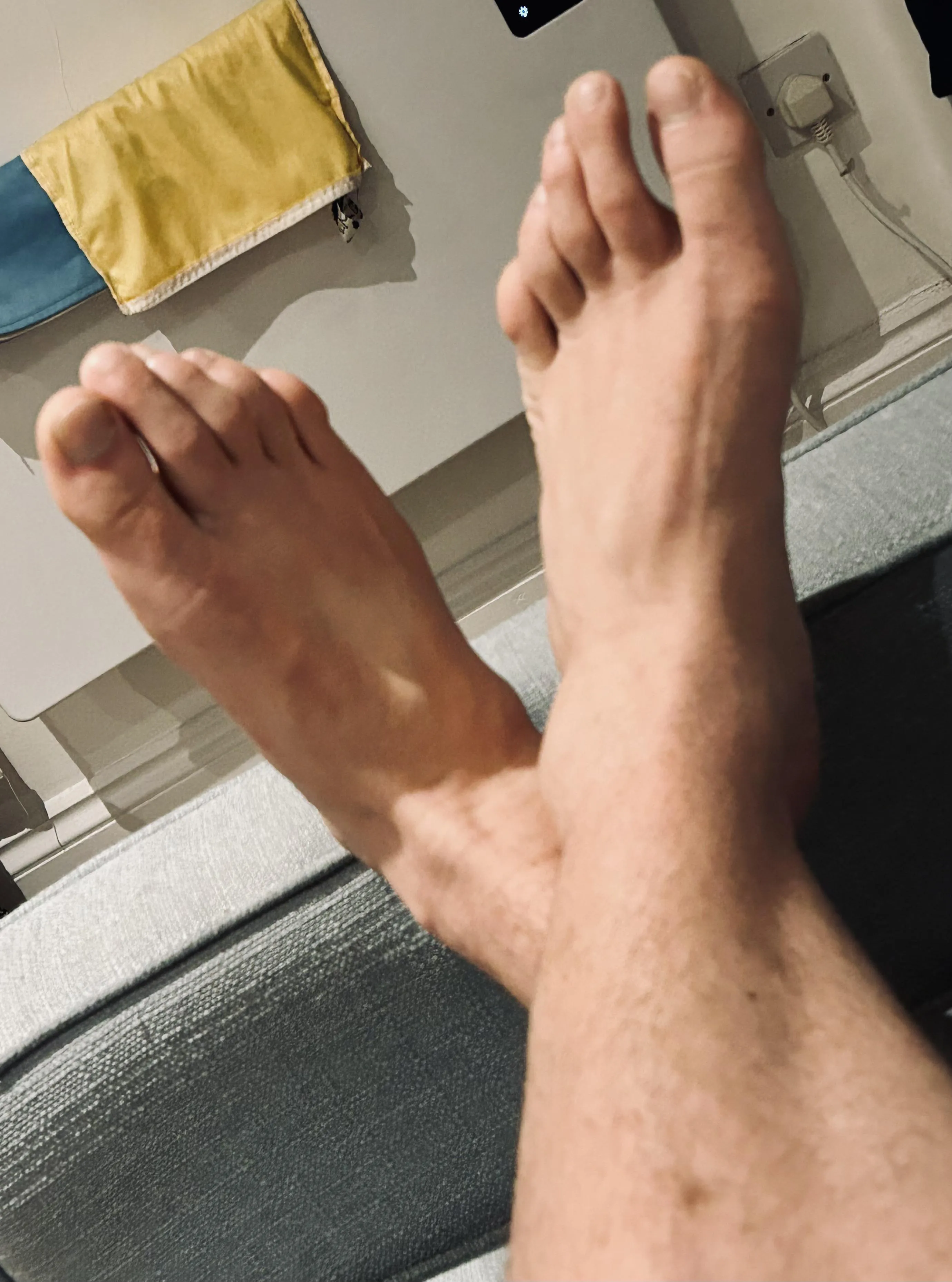 Someone complimented my feet—I had no idea they were considered nice! Apparently, my UK 13.5’s have some appeal.