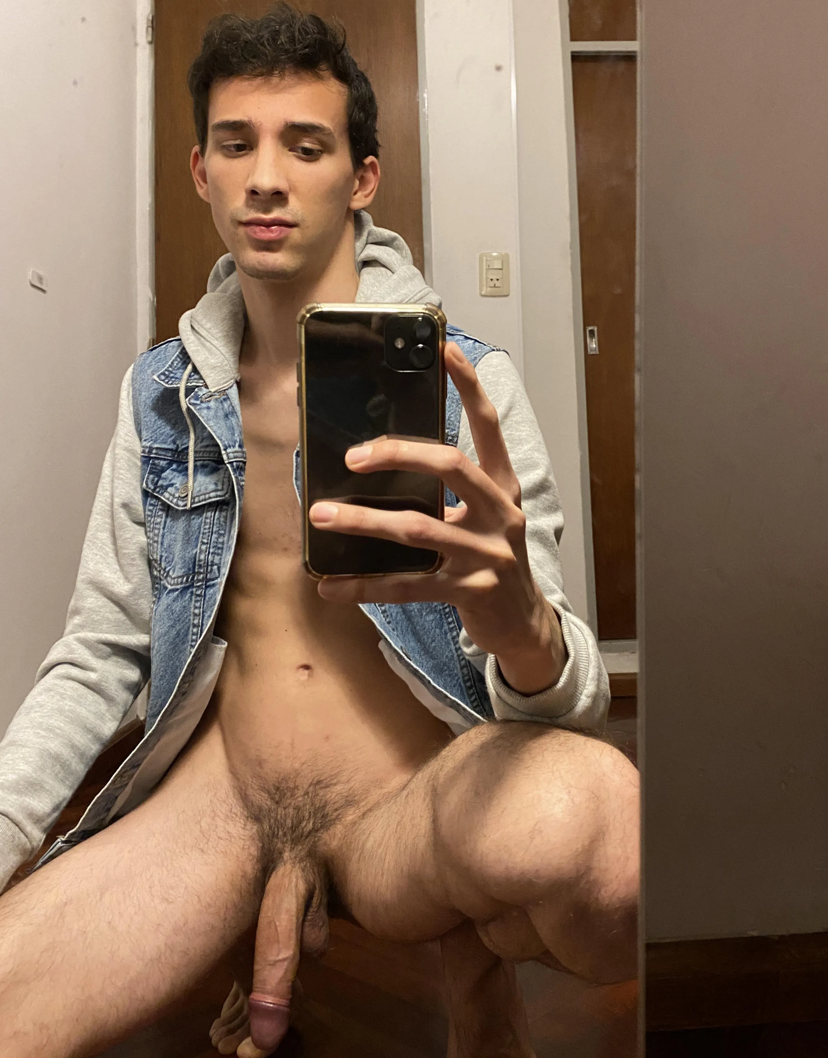 Someone wanna suck this dick