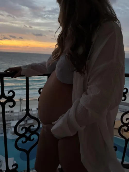 Hope you love my pregnant curves as much as I do