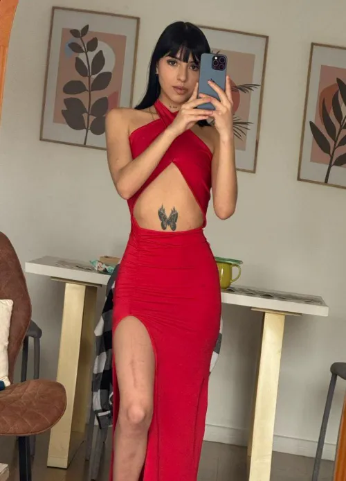 I think red looks good on me