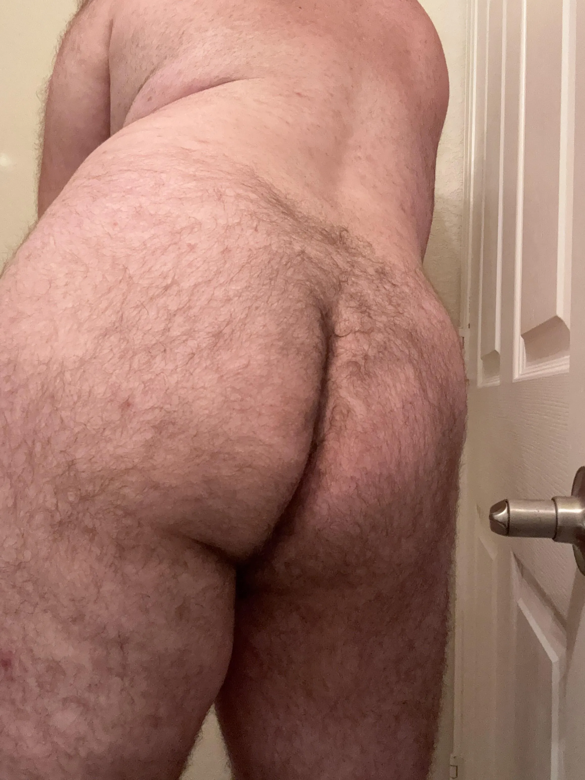 I wish I had someone here to play with my butt