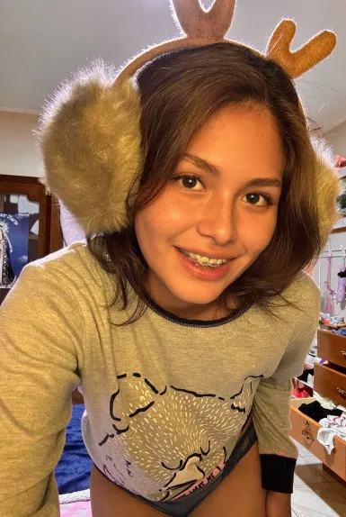 If any daddies out there want me, comment your age and send me a dm