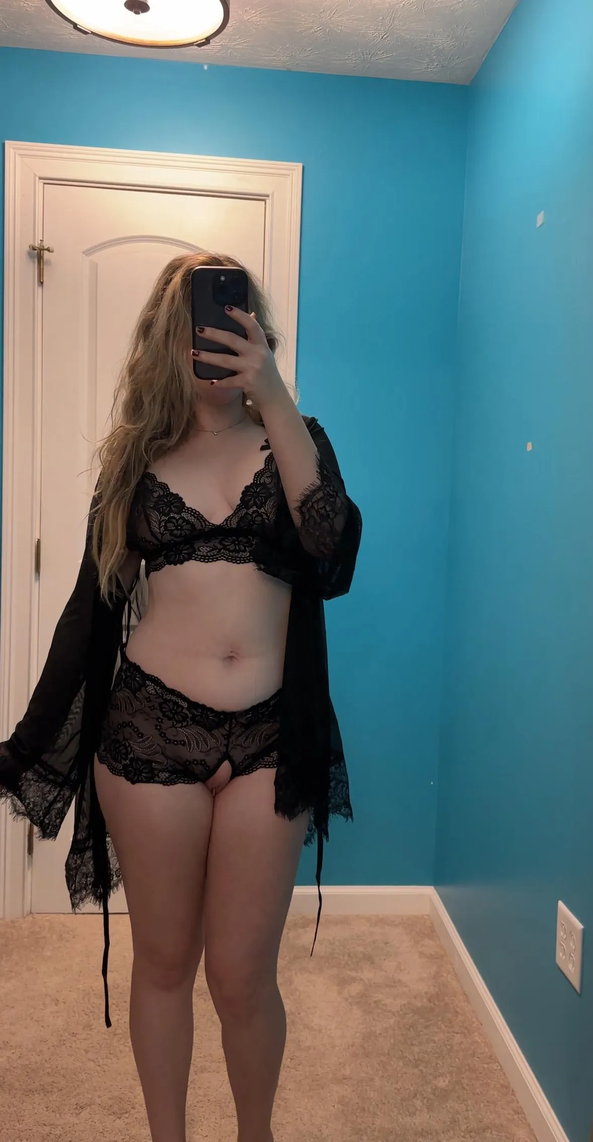 I'm  a wife in my late 20's that wants to get fucked all the time but not always by hubby