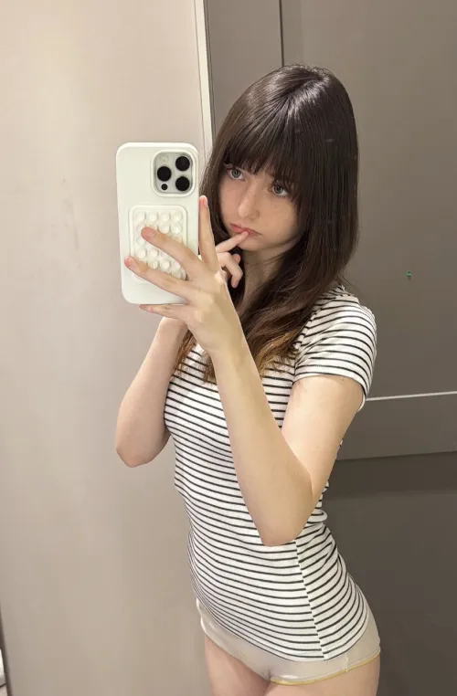 looking for an older guy to turn me into there hoe :)