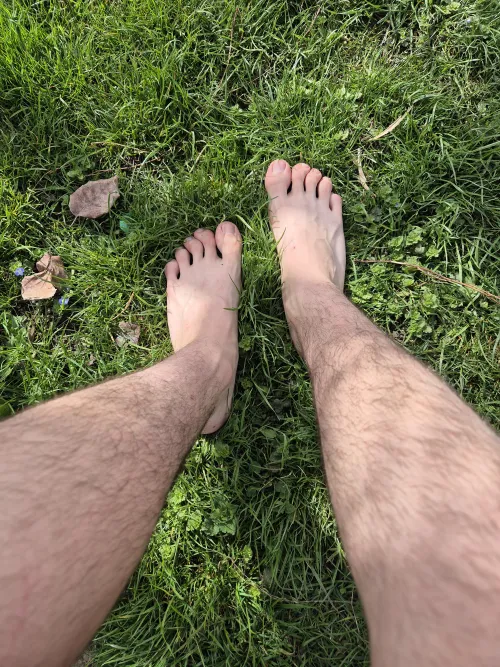 Love to walk Barefoot